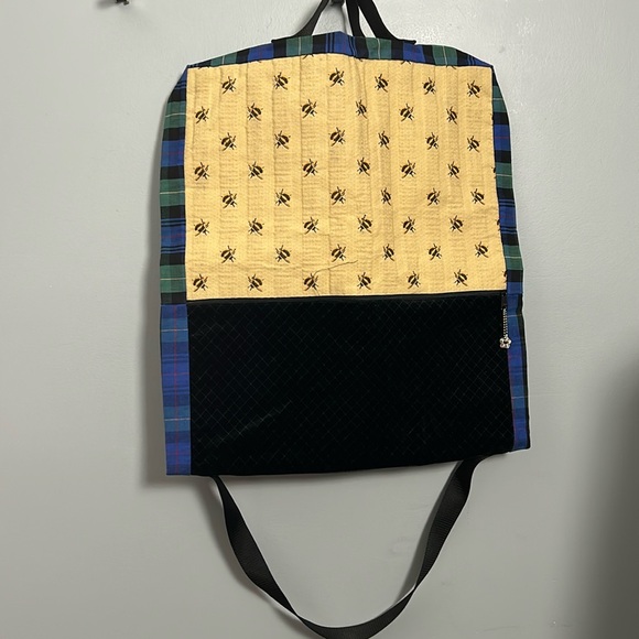 Vintage Nordic House Designs 90s Floral Plaid Velvet Hanging Garment Luggage Bag - Picture 1 of 16